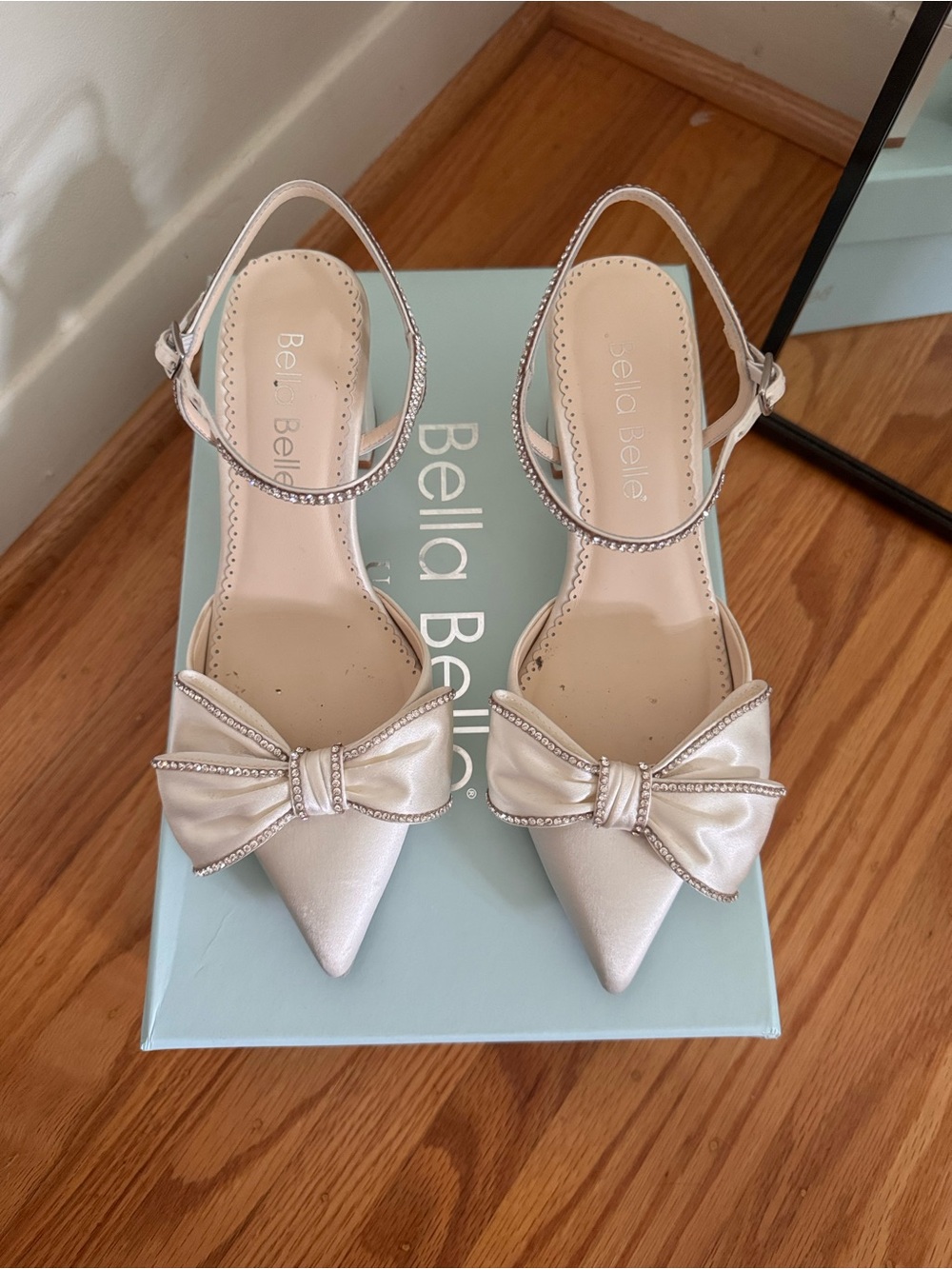 Bella Belle Palmer Ivory Silk heels